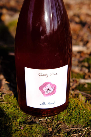 Sparkling Cherry Wine with Muscat